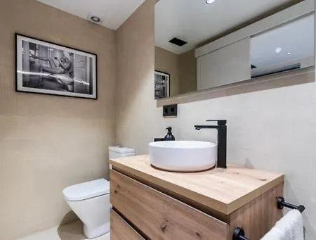 Petit Luxe Mutua